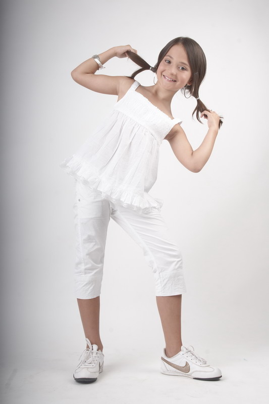 angelina_002.jpg