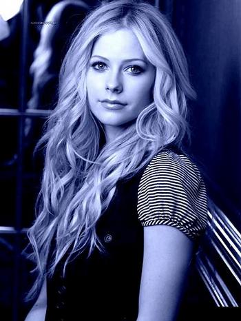 103611-350x466-goln1.jpg